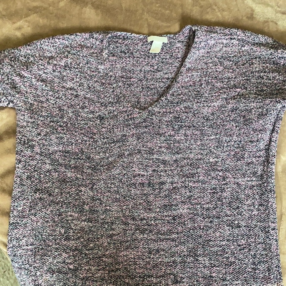 Knitted long sleeve sweater